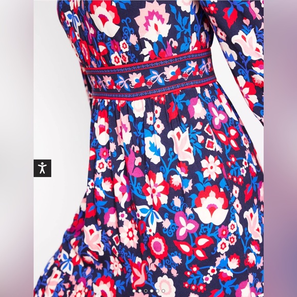 Boden Tabitha Tiered Jersey Dress-College Navy, Garden Vine - Picture 3 of 7